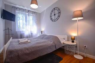 Апартаменты Apartamenty Bryza - Ulanska Свиноуйсьце One-Bedroom Apartment with Parking Place-1