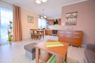 Апартаменты Apartamenty Bryza - Ulanska Свиноуйсьце One-Bedroom Apartment with Parking Place-10